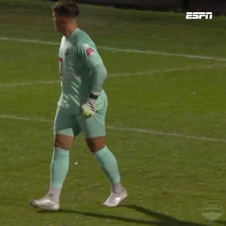 😅 Geklungel achterin bij Telstar zorgt voor de 2️⃣-0️⃣ voor Jong Ajax #jajtel