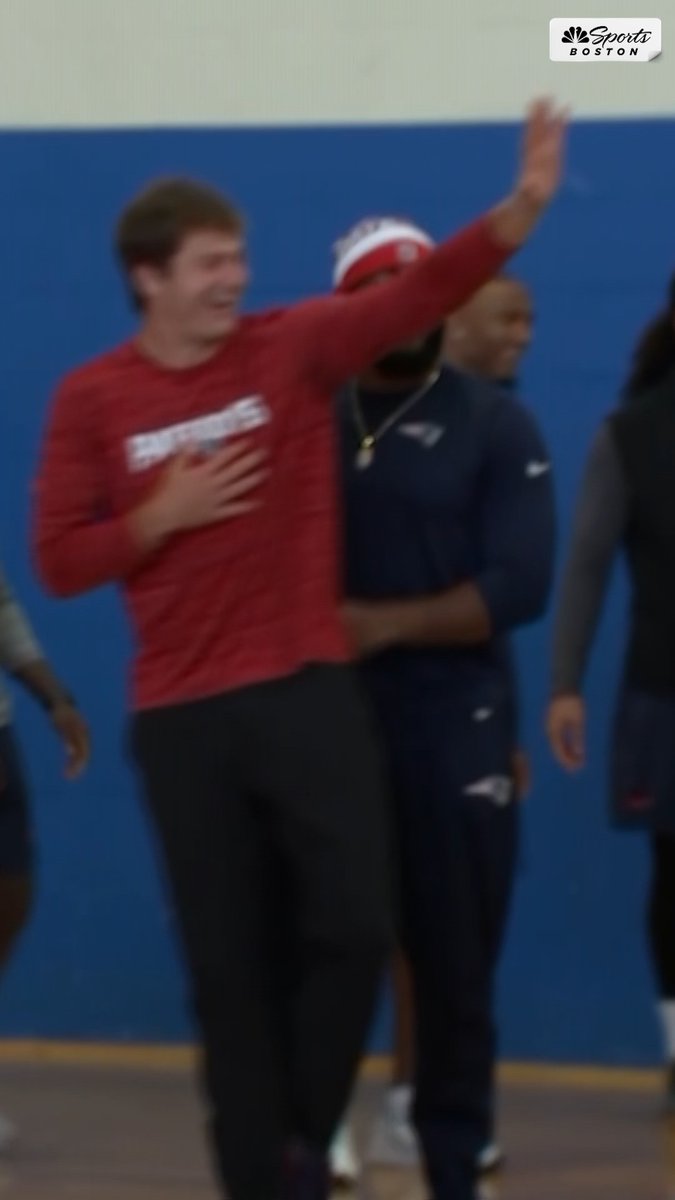 Drake Maye said “f*ck them kids” and threw a nuke 😂
