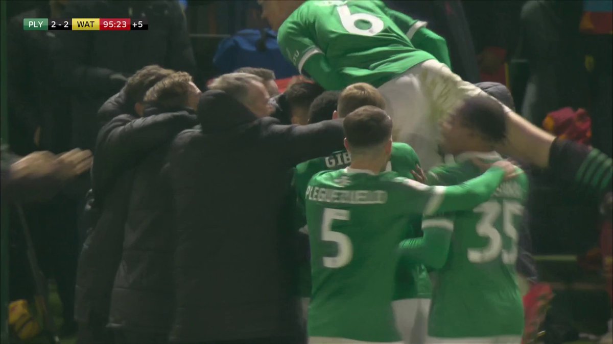 Oh my WORD!! 🔥 Andre Gray scores against his former club in the final few seconds of added-time 😨