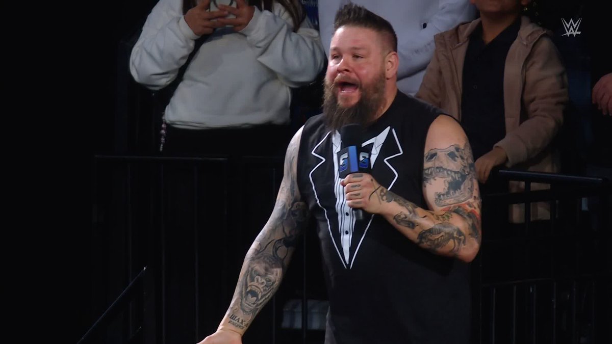.Kevin is "dressed to the nines" 😬 #SmackDown