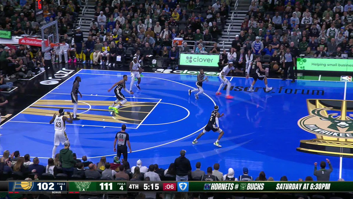 Giannis Antetokounmpo is a MONSTER 😱