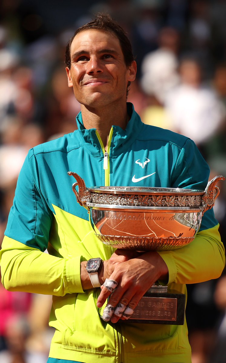 Legendary tennis player, sportsman, and an example for us all. GRACIAS, RAFA 🥹