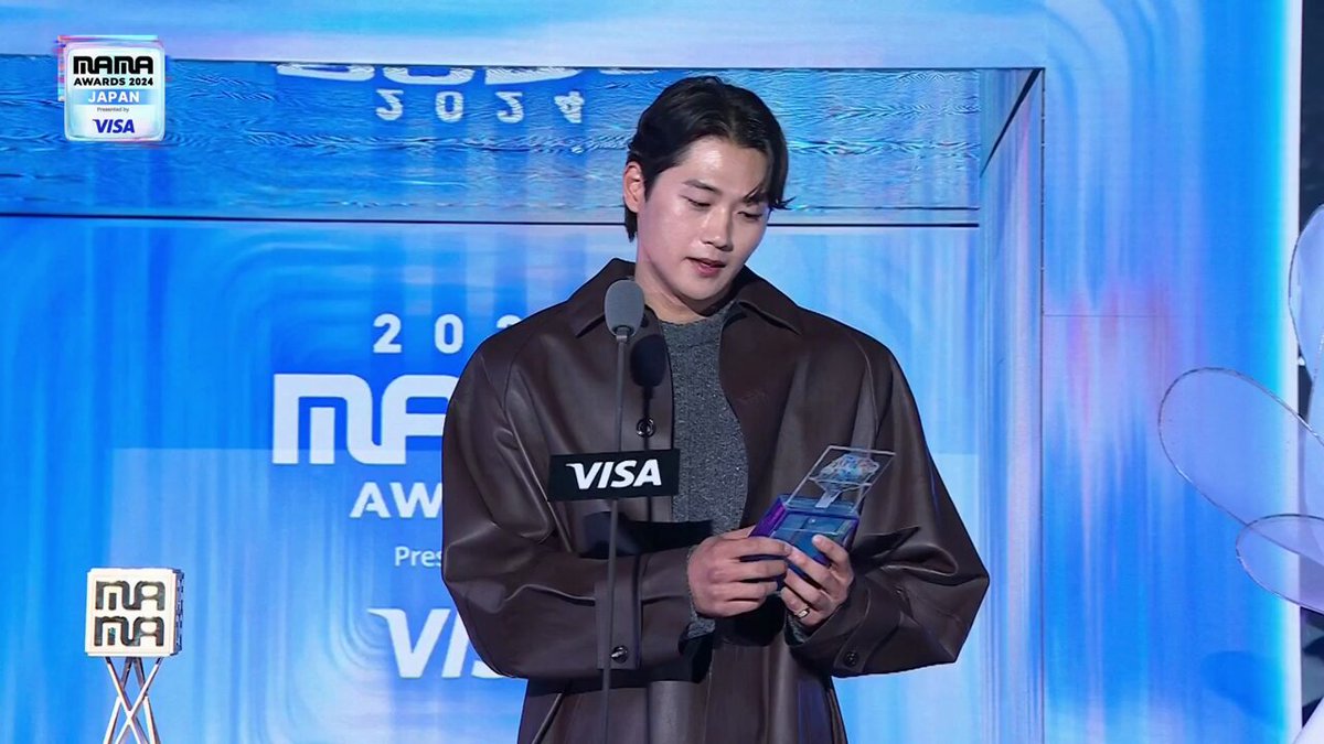 [#2024MAMA] BEST MUSIC VIDEO #aespa #에스파 aespa #Armageddon You made it! Presenting the Honorable winner!🏆 BIG BLUR : What is Real? 2024 MAMA AWARDS #MAMAAWARDS #2024MAMAAWARDS