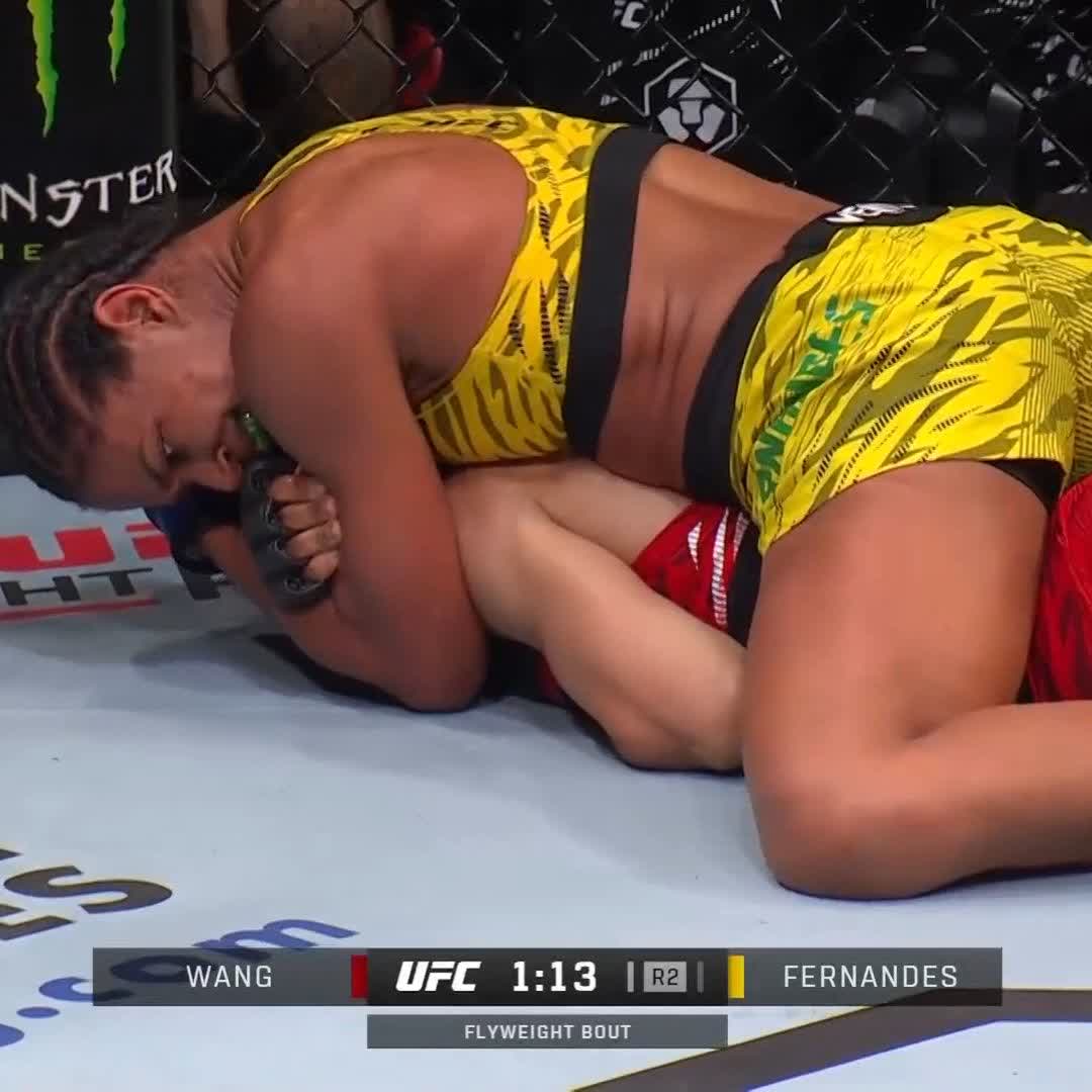 GABI FERNANDES CHOKES OUT WANG CONG IN CHINA #UFCMacau