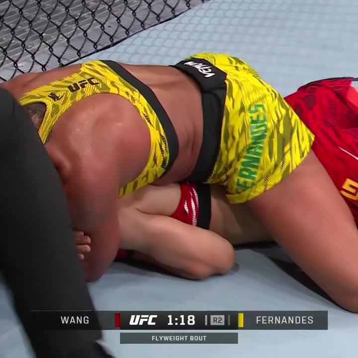 GABRIELLA FERNANDES PULLS OFF THE UPSET AGAINST WANG CONG 🤯 #UFCMACAU