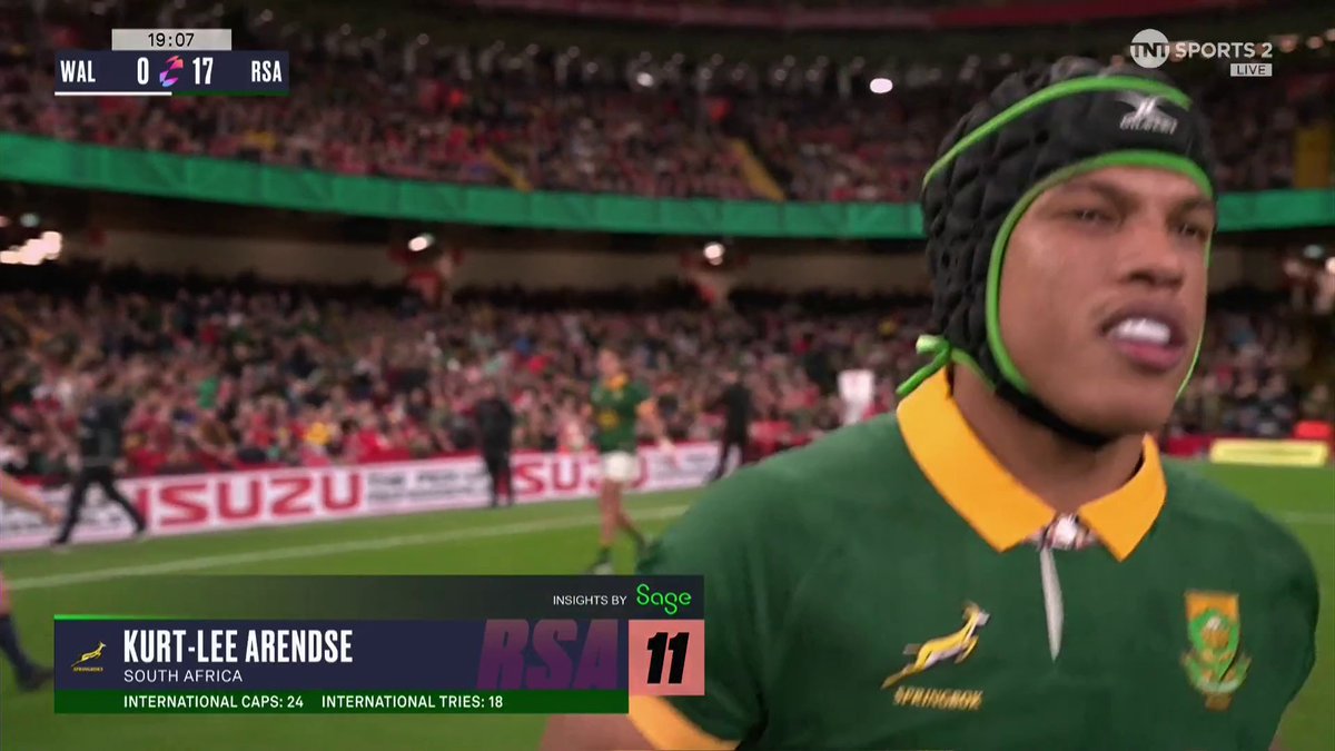 Those last two passes. 🥵 KLA. 🔥🔥 #WALvRSA