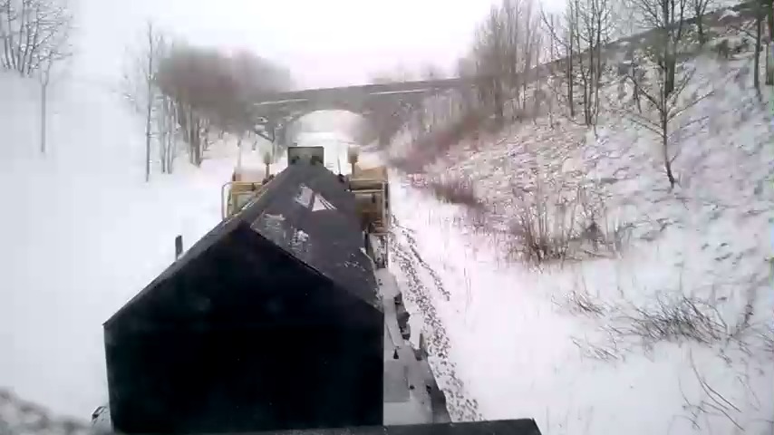 Snow ploughs, hot air blowers, steam jets, scrapers and anti-freeze all help us clear snow and ice from the tracks. Find out more about what we do during cold weather: 👉 Please check National Rail before you travel. #WeatherAware #StormBert