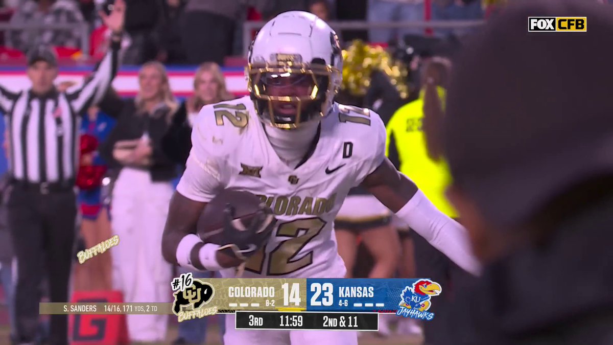 I’m a big believer in the idea that hitting the Heisman pose increases your chances of actually winning the award. Travis Hunter. Stop the count.