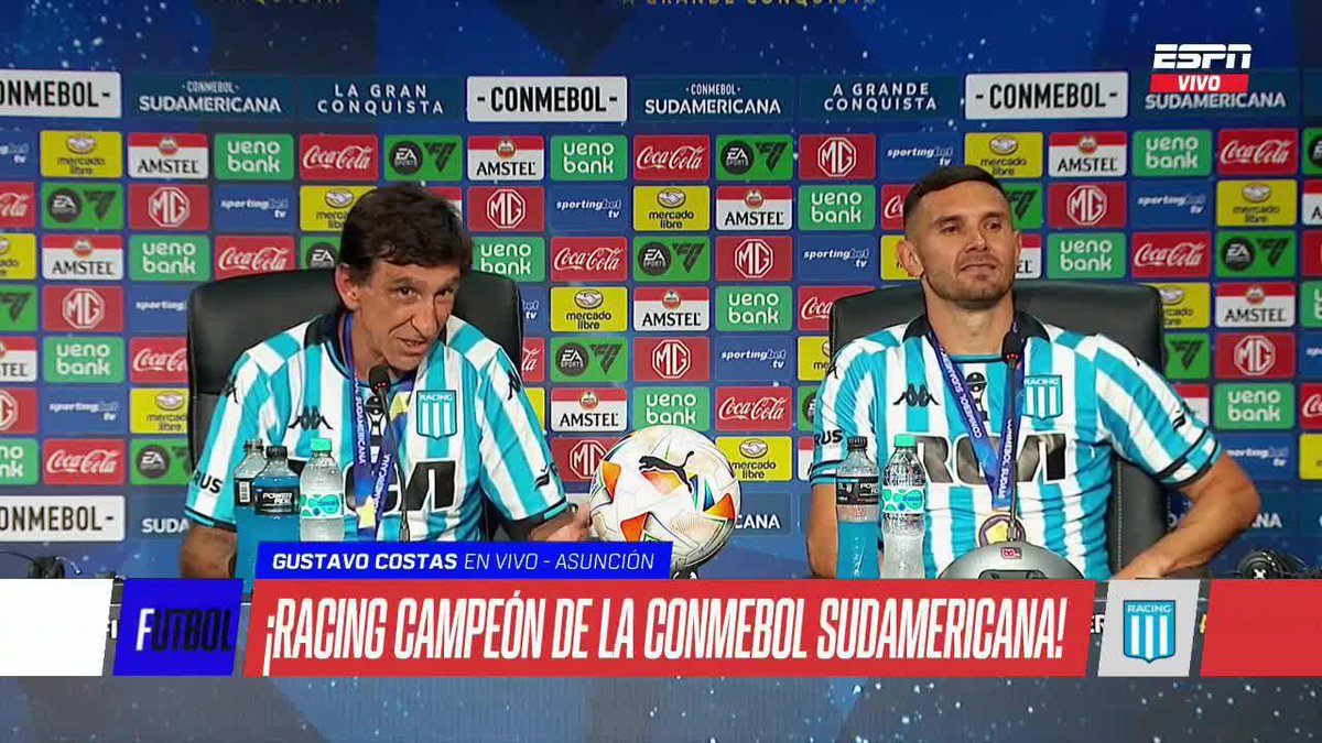 Así arrancó la conferencia de prensa de Gustavo Costas como campeón de la #Sudamericana 😁.