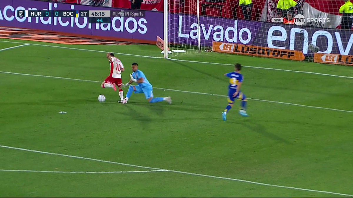 ⚠️🇦🇷 El árbitro ANULÓ EL PENAL luego del llamado del VAR, Huracán le reclama que CORTÓ LA JUGADA. ⁉️ ¿Opiniones?
