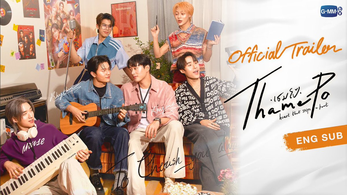 🚨VEM AÍ! Confira trailer oficial de #ThamePoSeries, o novo BL com #WilliamEst e a boy band #LYKN, que estreia em 13 de dezembro na Netflix! Um jovem aceita gravar um documentário para uma boyband prestes a dar disband e acaba se apaixonando por um dos integrantes do grupo.