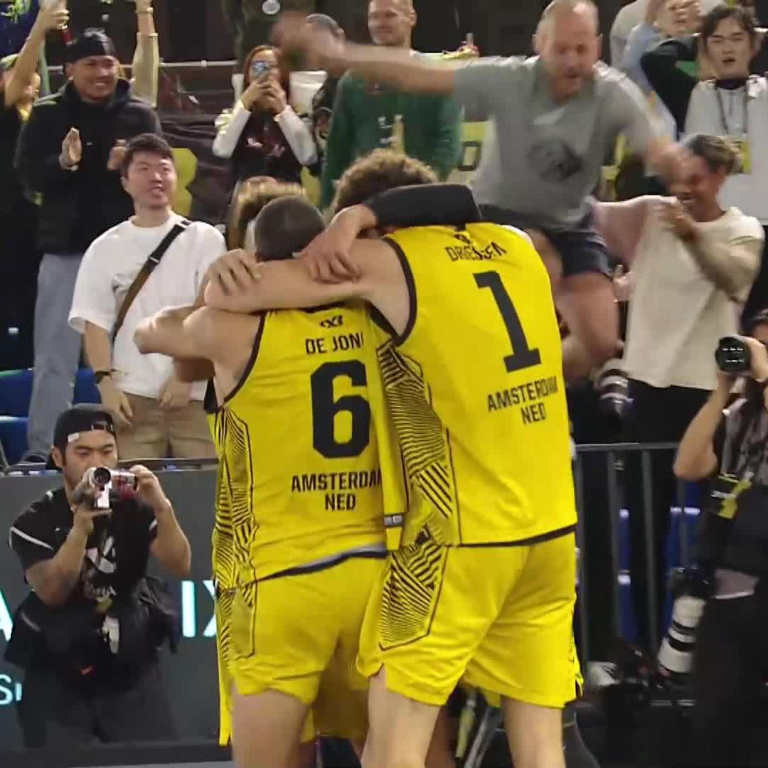 🇳🇱 AMSTERDAM ARE YOUR #3x3WTHongKong FINAL WINNERS ON A Maurice Lacroix BUZZER BEATER! 🏆🥳 #3x3WT