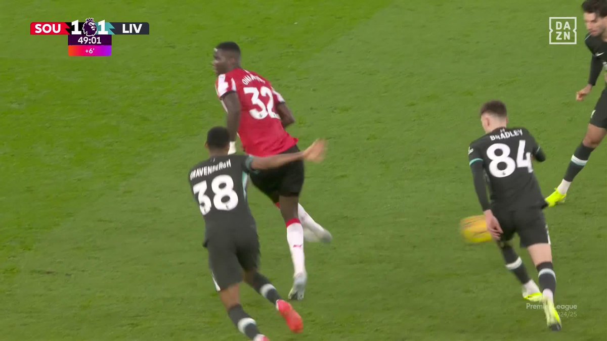 No tenemos suerte. Simplemente hemos visto jugar a Onuachu ✨✨✨ DE DÓNDE HA SALIDO ESTE TÍO ⁉️Fran Guillén Nacho González #PremierLeagueDAZN ⚽🏴󠁧󠁢󠁥󠁮󠁧󠁿