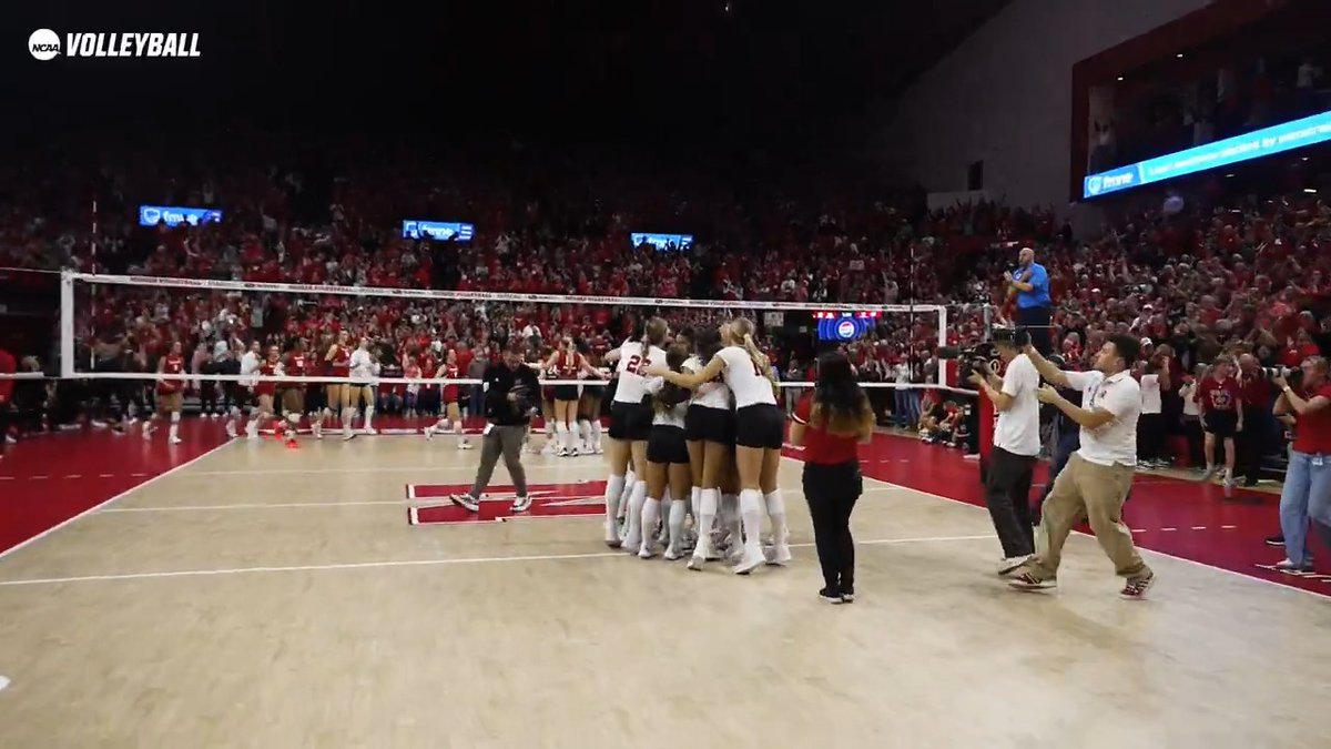 Huskers brought the heat 🔥 #NCAAWVB x Nebraska Volleyball