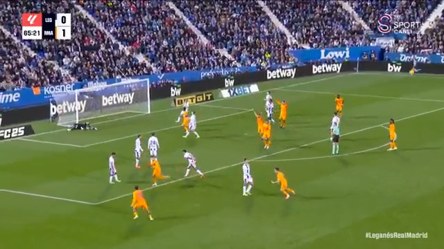 🇹🇷 Milli gururumuz Arda Güler'in, Federico Valverde'ye yaptığı asist!
