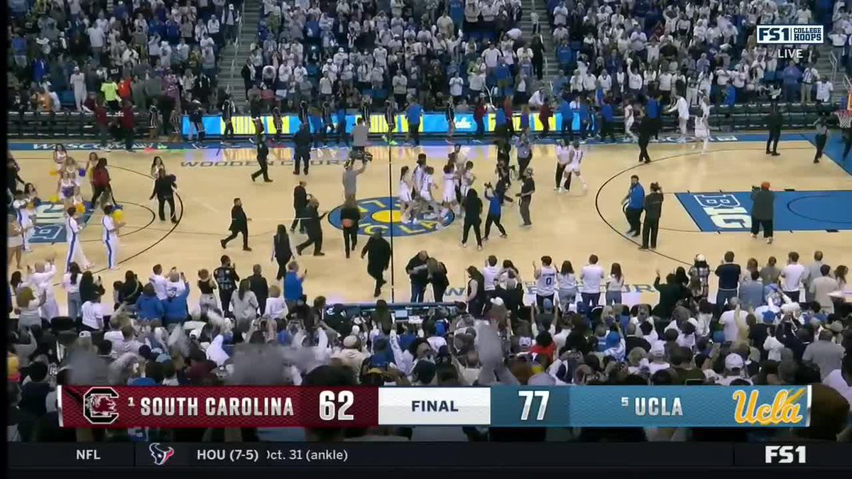 No. 5 UCLA Women's Basketball knocks off No. 1 South Carolina 🤯 #B1GWBBall