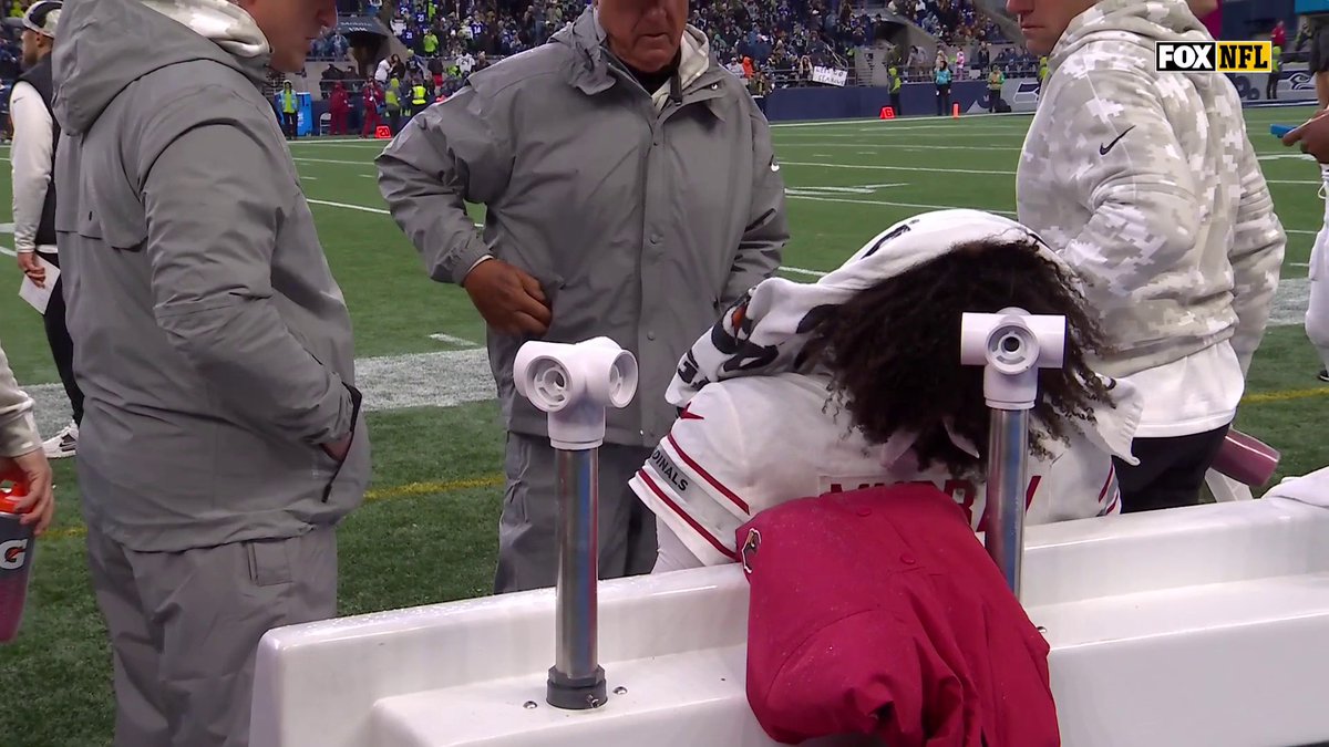Kyler Murray was shaken up after that last play ⬇️