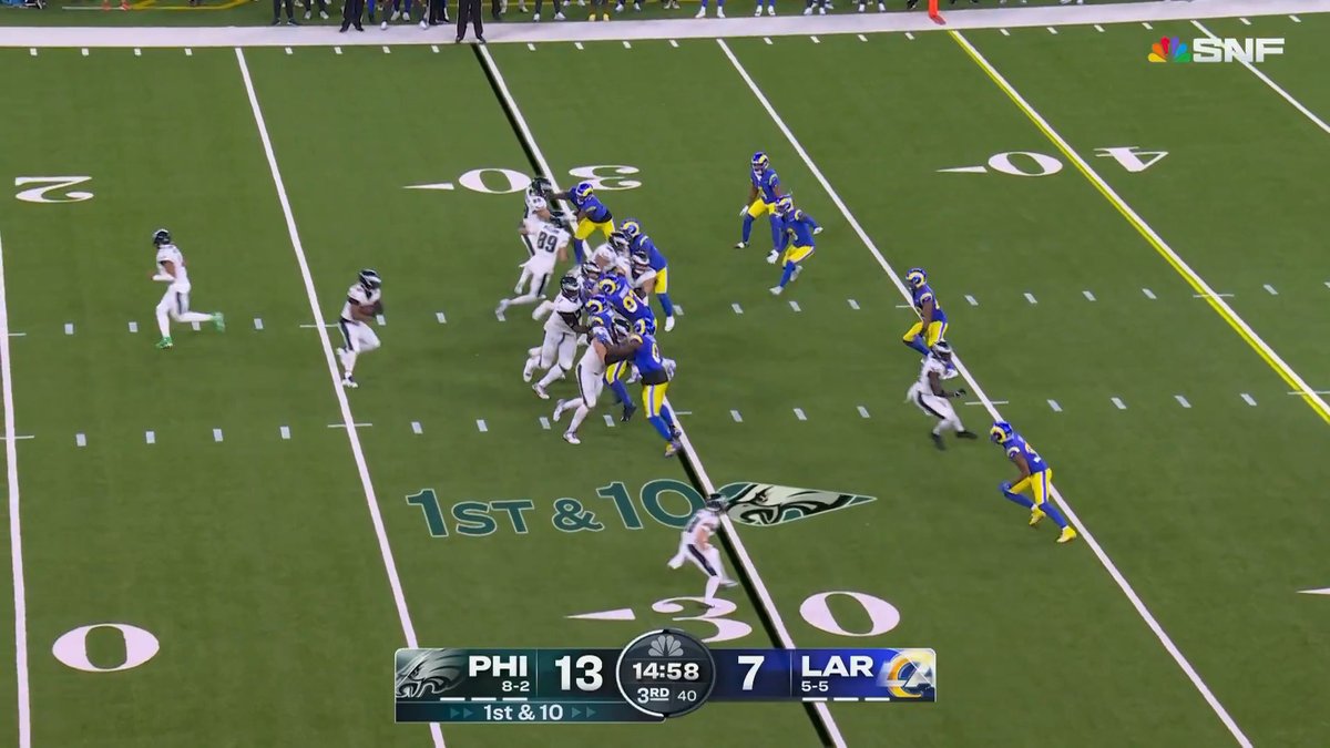 Trigger Warning for Giants Fans! Giants don't look as Saquan became the best player in the NFL!