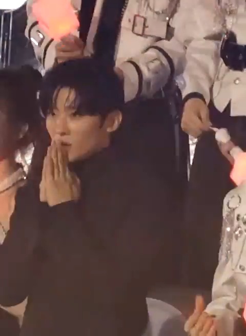 소녀 덱스 고화질풀영상 올라왔는데 진쯔 커여움 박제를 안할수가 없음ㅋㅋㅋㅋㅋㅋㅋ하ㅠㅠ 덱냥이의 빅뱅입덕기 출처 zzsky725님