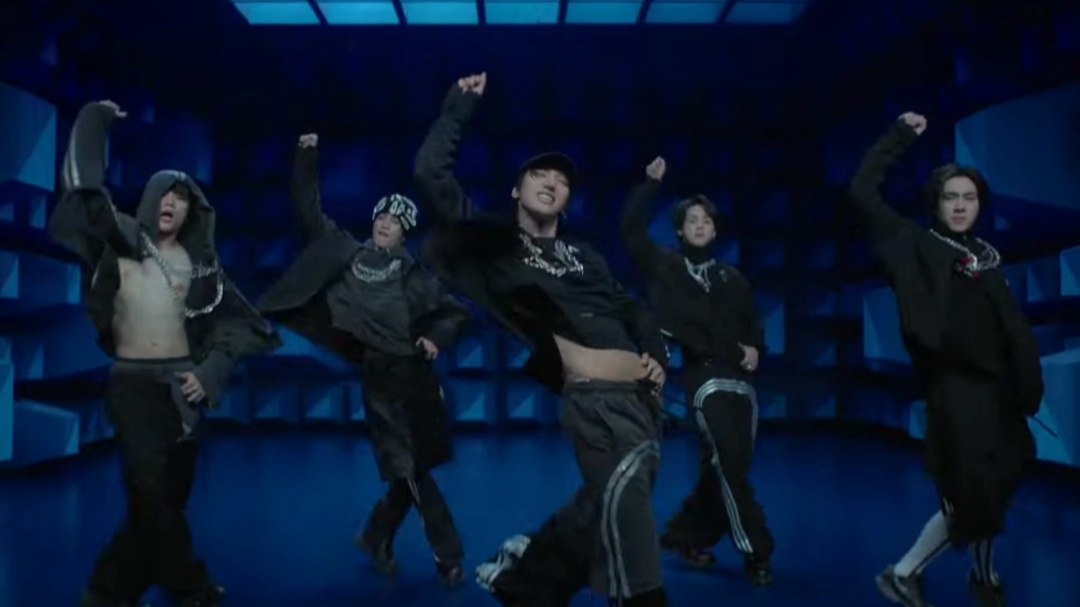 this neo hit in wayv font is what i was waiting for i’m OBSESSED