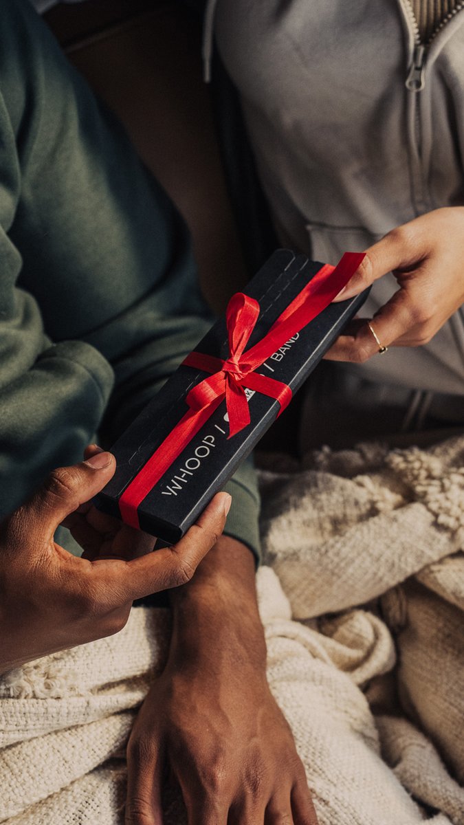 Our social team wants you 🫵 to give the gift of a lifetime ✨ Now’s the time to shop our lowest price of the year ⏰