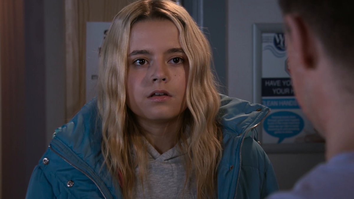 Oh Betsy, what have you done?! 😬 #Corrie