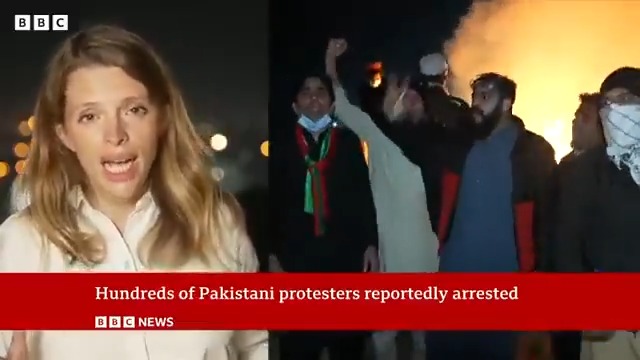 دنیا دیکھ رہی ہے
