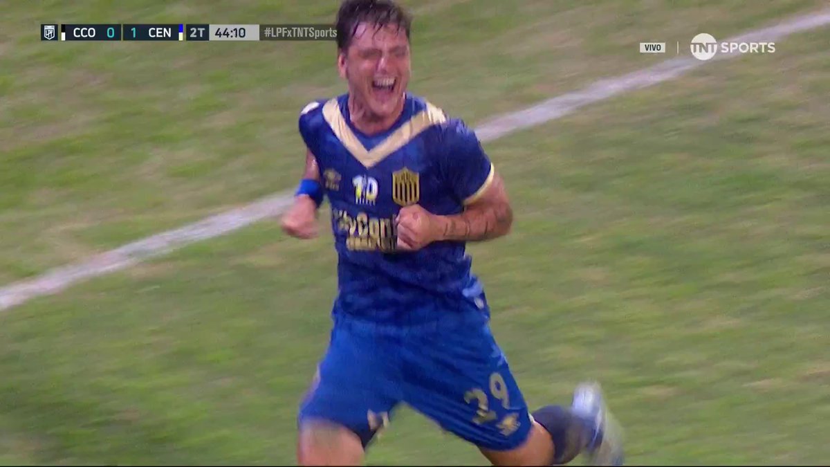 El gesto técnico de MR9. Emociona.