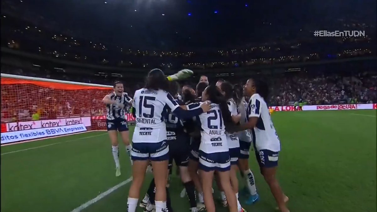 ยกLA GRAN FINAL SE PINTร DE AZUL Y BLANCO! ๐๐ค Las Rayadas se consagran #bic4Mpeonas de la LigaBBVAFemenil. ๐ ยกNo te pierdas el resumen del partido! ๐น