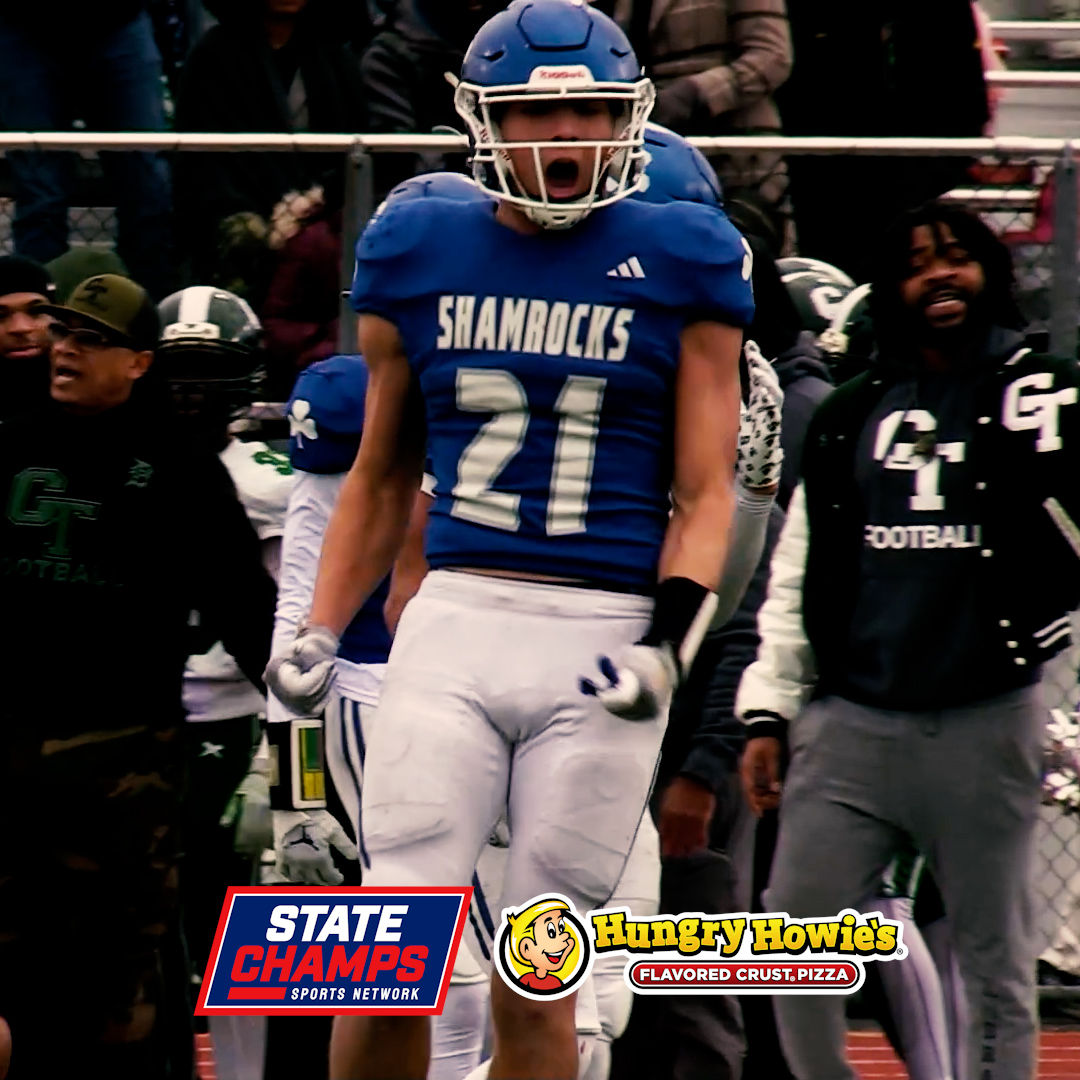 🏈PLAY OF THE WEEK NOMINEE 👀 Check out Detroit Catholic Central senior and Mr. Football Candidate Jaden Pydyn going up for this ONE-HANDED reception against Detroit Cass Tech in the Division 1 Semifinal. See if that will make our Top 5 Plays of the Week on Tuesday, November 26th at 8:00 p.m. - Delivered by Hungry Howie's 🍕 Detroit Catholic Central Football | Aaron Babicz '93 | Justin Cessante | Jaden Pydyn