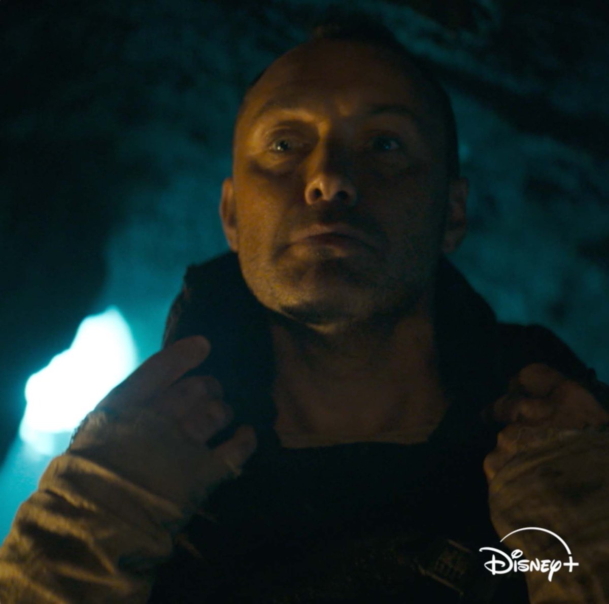 Adventure waits for no one! #SkeletonCrew is arriving early. Stream the two-episode series premiere on December 2 at 6PM PT, only on Disney+.