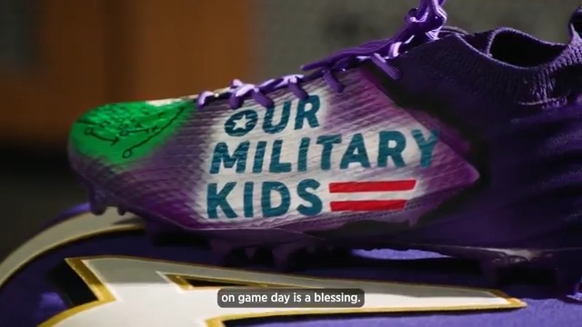 .Baltimore Ravens safety Kyle Hamilton partnered with USAA to honor Our Military Kids for #MyCauseMyCleats. This was an important cause to Kyle as his grandfather served in the military. 🇺🇸 #SaluteToService