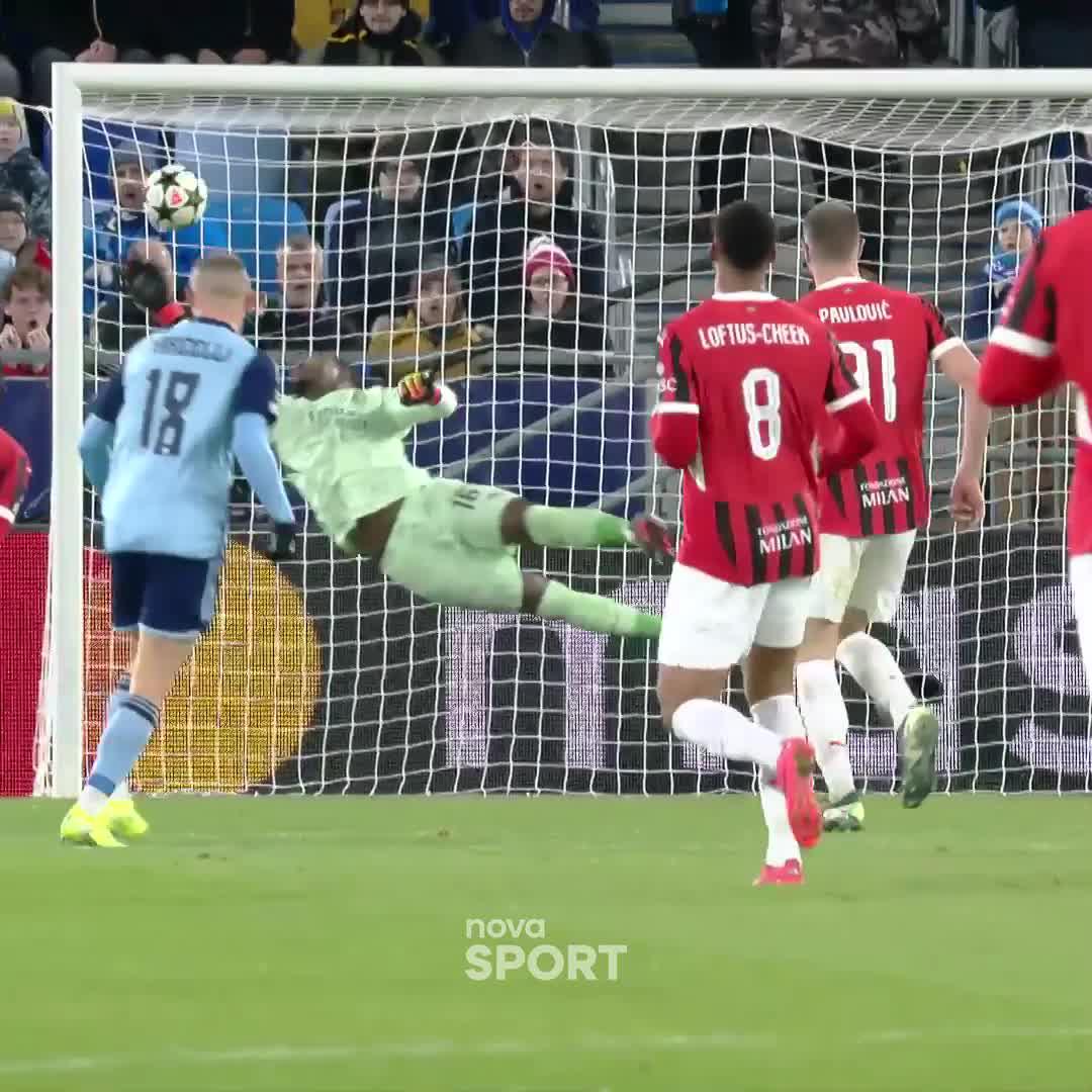🗣️“Nádherný banán!” Ještě než půjdete zalehnout, tak si vychutnejte tuhle fantastickou trefu 𝐍𝐢𝐧𝐚 𝐌𝐚𝐫𝐜𝐞𝐥𝐥𝐢𝐡𝐨! 🫠🕸️ ŠK Slovan Bratislava #NovaSport #UCL