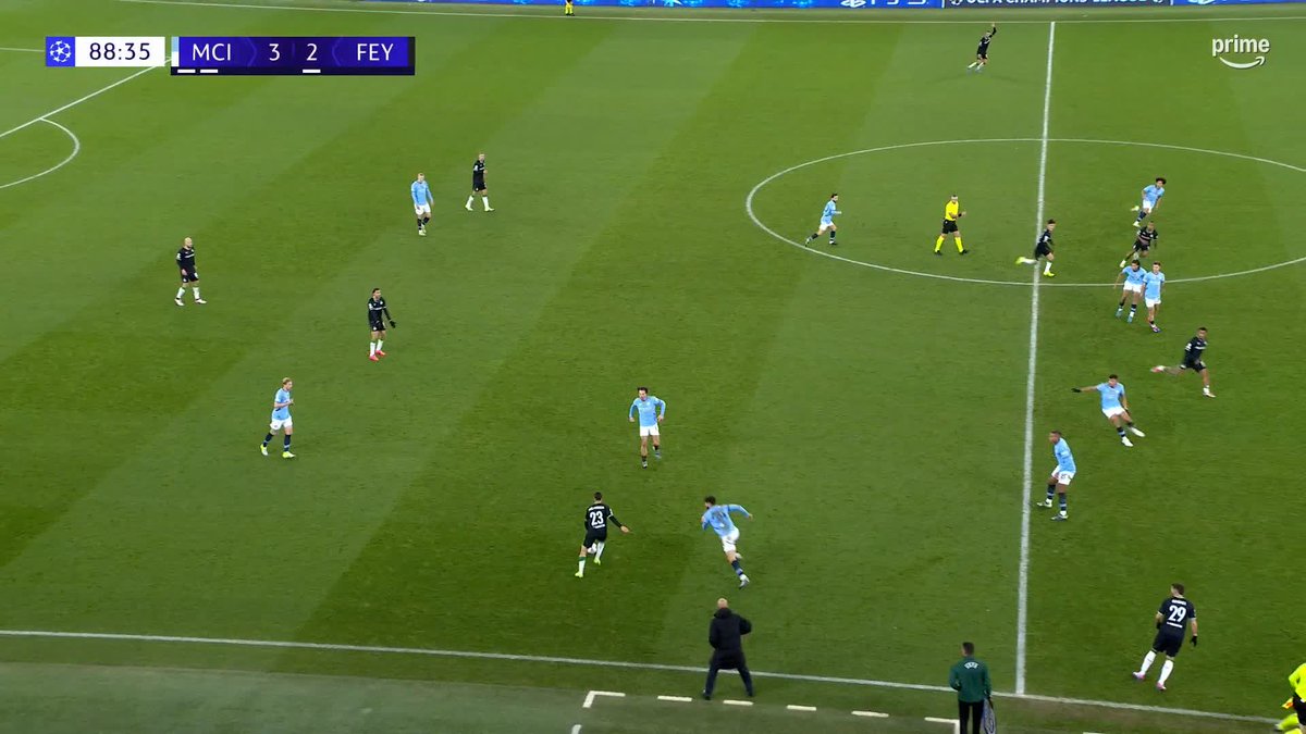 So disappointing that they’ve decided to show Pep straight after the goal and not the scenes in that Feyenoord away end😤