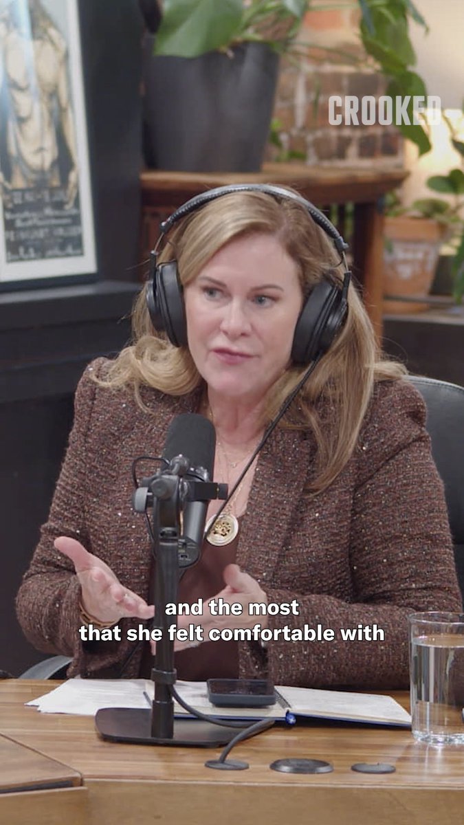 Harris Campaign Senior Advisor Stephanie Cutter explains why Kamala Harris was unwilling to differentiate herself more from Joe Biden on policy. In an exclusive interview with PSA, top Harris campaign staff reflect on the 2024 election. Out now wherever you get your podcasts. #PodSaveAmerica #CrookedMedia