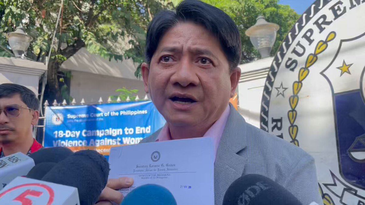 ‘I REGRET SUPPORTING THE DUTERTES’ Former lawyer Larry Gadon urges the Supreme Court to disbar Vice President Sara Duterte over her kill plot, expletives vs President Bongbong Marcos and his family members. | via Kat Domingo