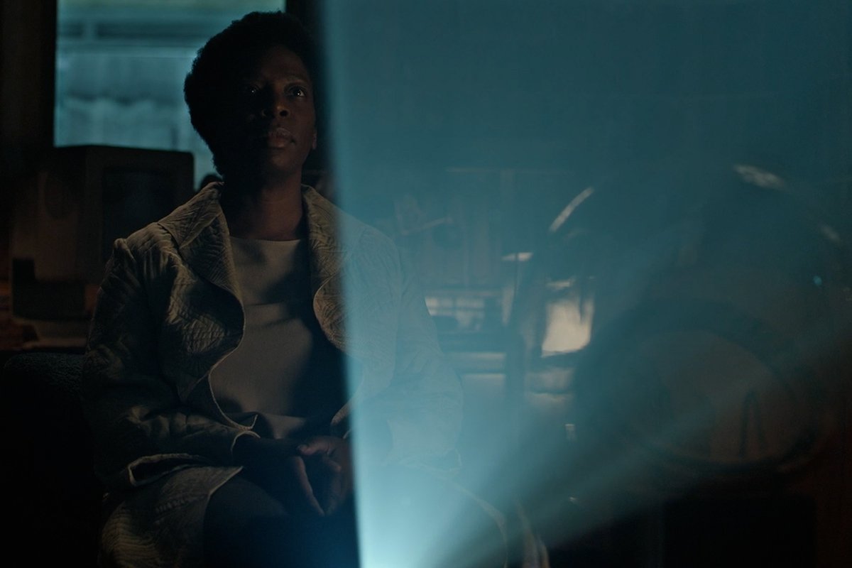 Thanksgiving came early. Episode 3 is now streaming. #Silo Season 2 — Now Streaming