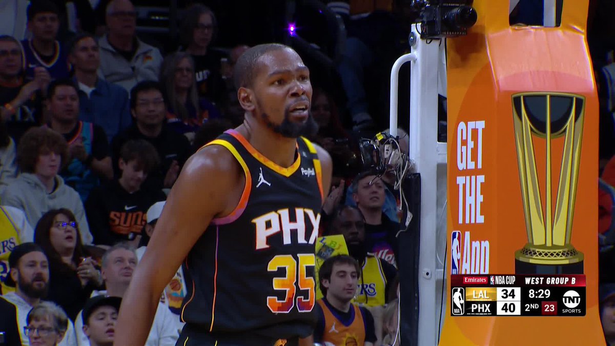 LeBron answers Durant's dunk with a SLAM of his own 🔥😤