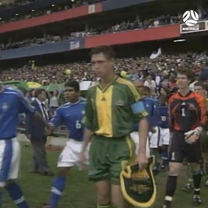 The story of Australia’s only FIFA World Cup final appearance. 💚💛 Ahead of today’s anniversary of the 1999 FIFA U-17 World Cup final, we spoke to former #Joeys Mark Byrnes, Jess Vanstrattan and Scott McDonald - and head coach Les Scheinflug - about the history created 25 years ago. 🇦🇺