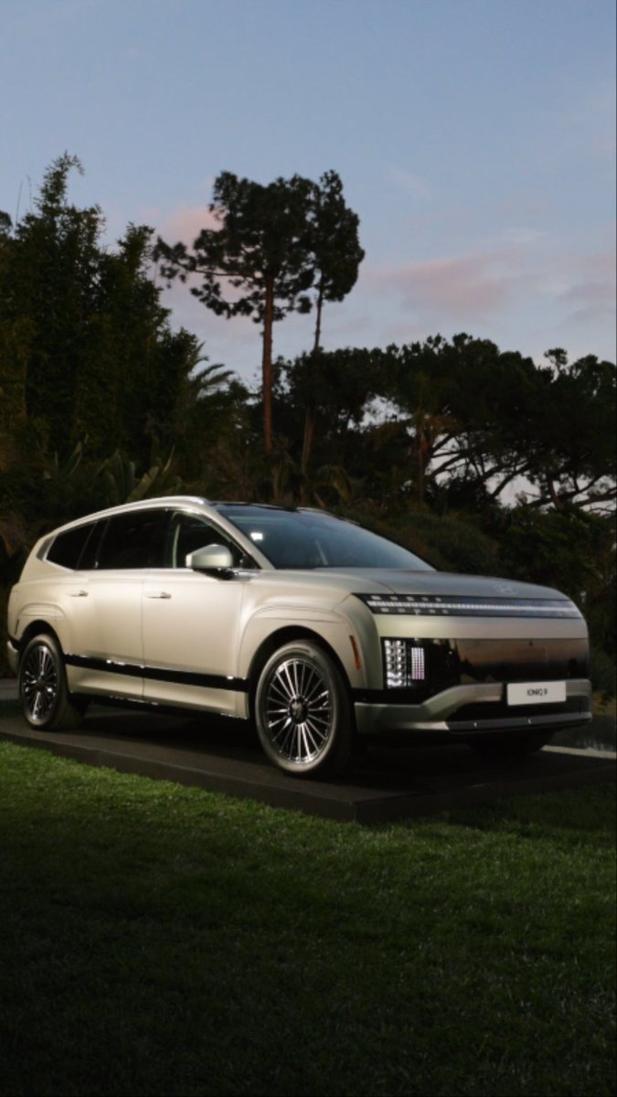 Introducing the #IONIQ9 — #Hyundai’s first large electric SUV, unveiled at the iconic Goldstein House. Don’t miss highlights from the premiere event, featuring engaging talks and a captivating design showcase. #EV #WorldPremiere #BuiltToBelong