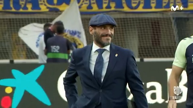 🎩😄 ¿Por qué tan elegante, Rubén Fontes? El 'Peaky Blinder' de Gran Canaria. UD Las Palmas #ElDíaDespués