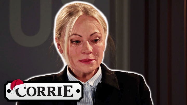 Will Carla break the truth to Lisa? #Corrie