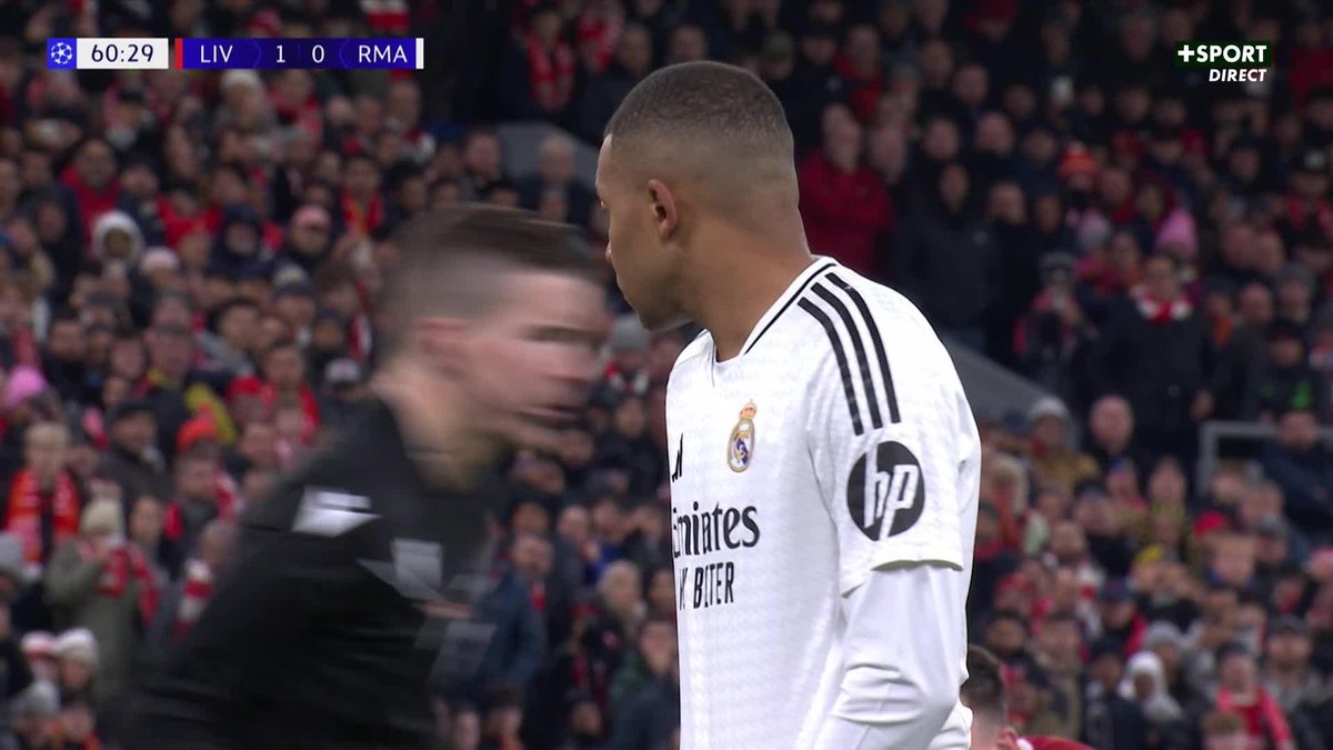 KYLIAN MBAPPÉ RATE SON PENALTY FACE À KELLEHER ! 😱😱 #RMALIV | #UCL
