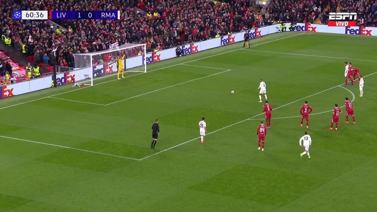 "Mbappé" Porque erró este penal para el Real Madrid ante el Liverpool por la Champions League. Es horrible la tortuga hija de re mil puta, la concha bien puta de la lora y la recalcada concha de su hermana cogida en tanga, no lo quiero insultar.