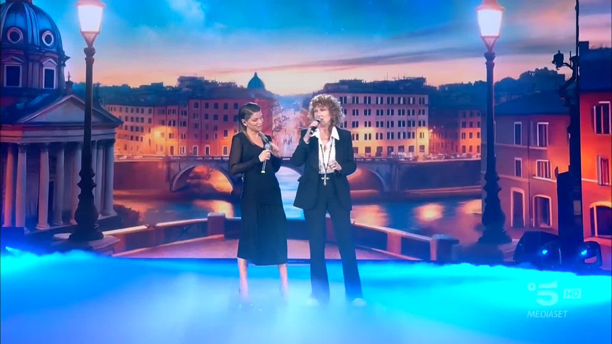 Tu chiamale se vuoi... emozioni ❤️ Fiorella e Alessandra, grazie 😍 #ThisIsMe