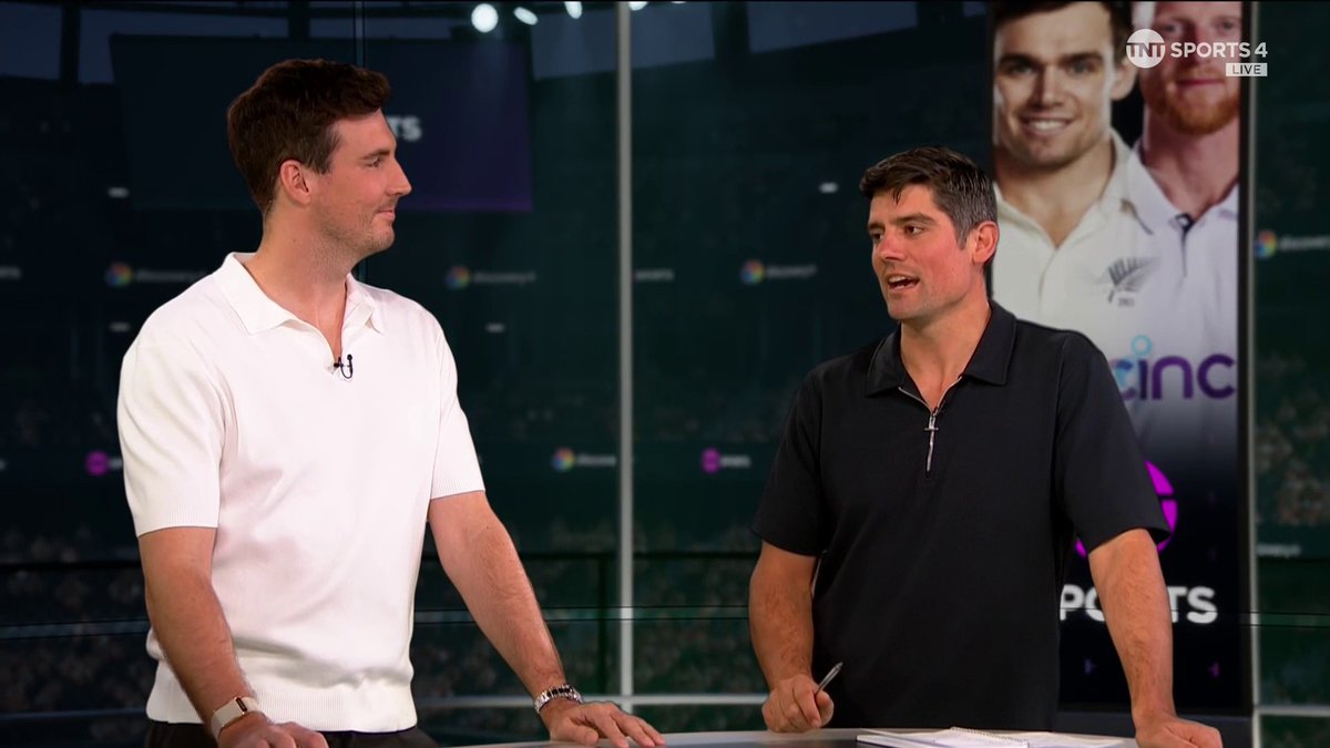 💬 "They shouldn't be in this situation. They shouldn't have taken three spinners." Sir Alastair Cook and Steve Finn give a frank assessment of the England selection and Jacob Bethell batting at three 👀 📺 Watch #NZvENG LIVE on TNT Sports and discovery+
