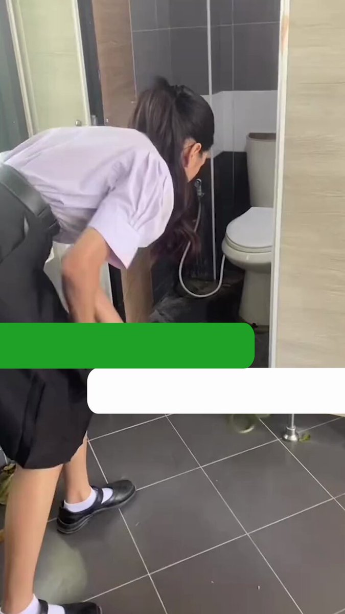 ไวรัล 3 ล้านวิว! สาวนาฏศิลป์สุดสวย สวมวิญญาณกู้ภัย จับงูมือเปล่า . #งู #จับงู #สาวนาฏศิลป์ #trending #trendingnow #ซีนเด็ด #คลิปโซเชียล #ไทยรัฐทีวี32