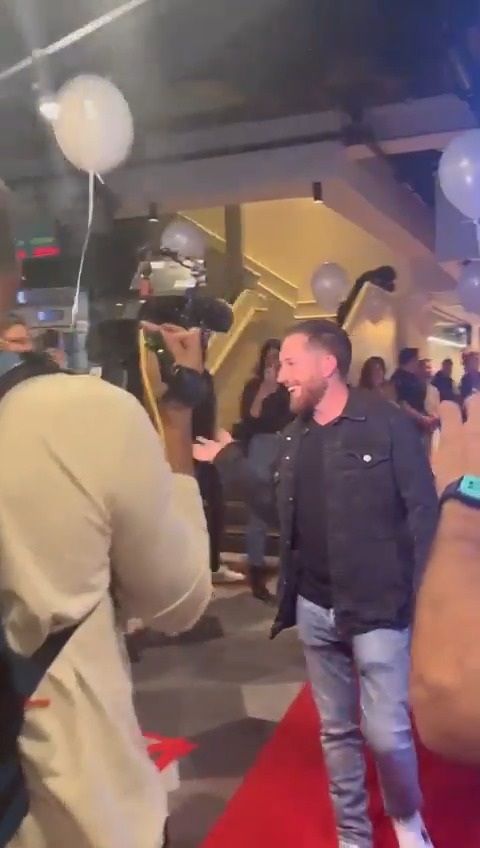 הוא כאן ואנחנו מתרגשים: לאחר פציעתו במילואים בלבנון, חיים גולדיטש חוזר אלינו אחרי תקופת שיקום ברוך השב חיים ❤️ כאן חדשות Haim Goldich | חיים גולדיטש