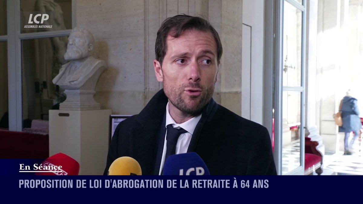 Abrogation de la réforme des retraites : "Là, ce que fait La France insoumise avec des listes, des noms, des adresses, ça rappelle les heures les plus sombres de notre histoire", déclare Mathieu Lefèvre. #DirectAN #Retraites