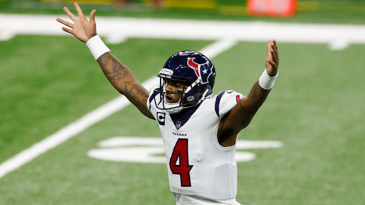 Four years ago on Thanksgiving, Deshaun Watson put up one of the best Thanksgiving performances ever: — 17/25 C/ATT — 342 total yards — 4 TD’s